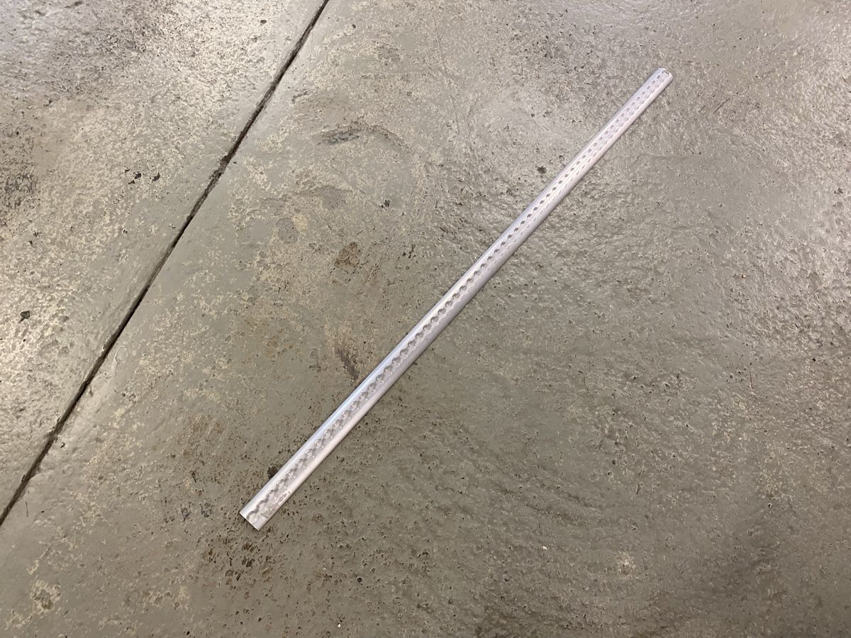 Profile: Airlineschiene 149,5cm – Gebraucht aus Hägglingen von Karin0802 3