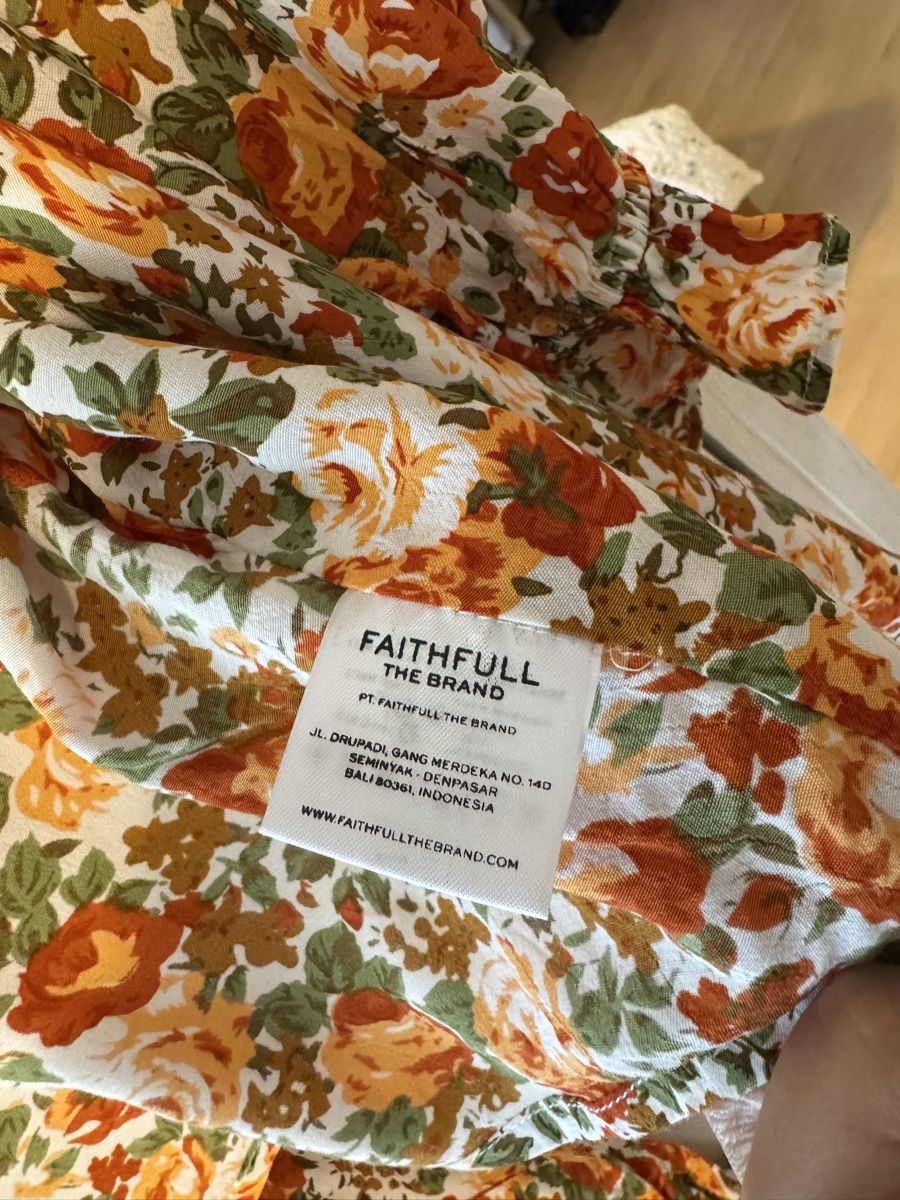 Top: Faithfull the brand wrap top – Nuovo (secondo la descrizione) da Kilchberg ZH venduto da ngt_hnw9 2