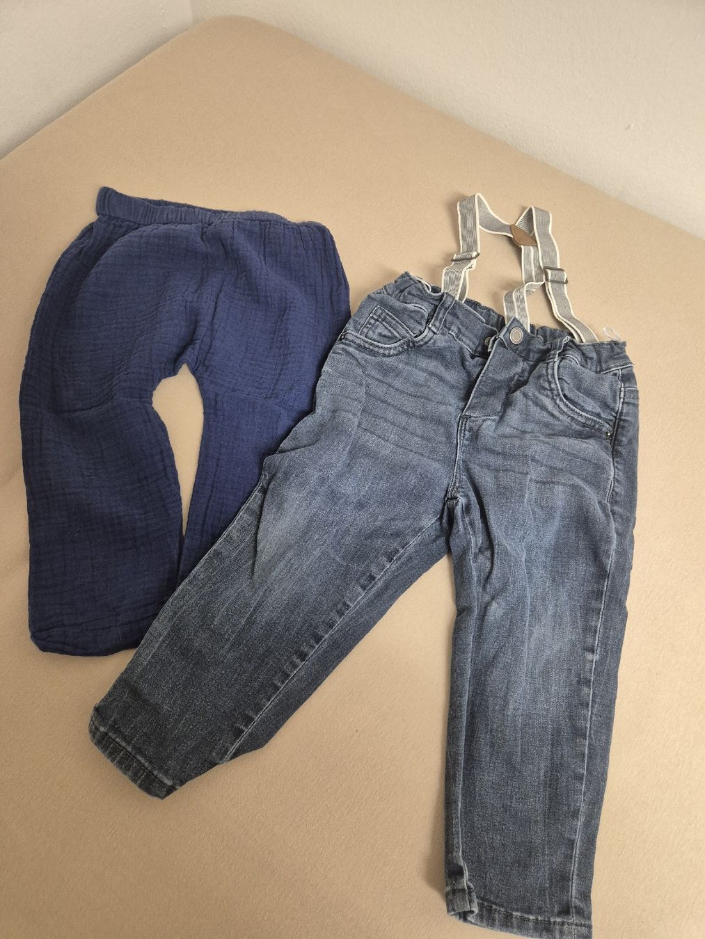 Kleiderpakete & -sets: Kleiderpaket Gr. 92 bis 104 – Gebraucht aus Zufikon von Ayla2018 1