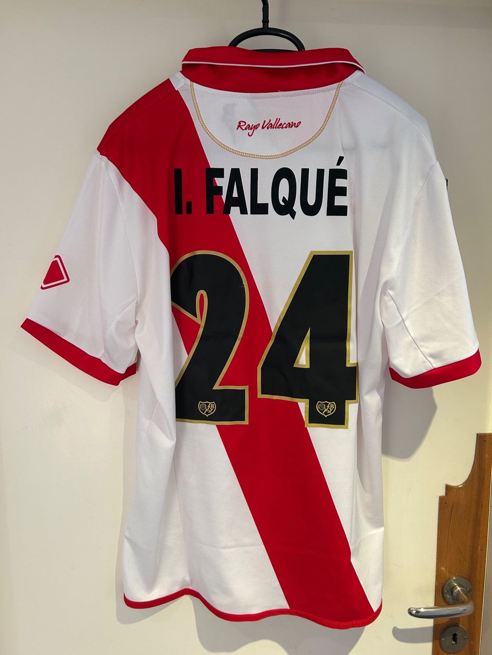 Leibchen & Hosen: Rayo Vallecano Trikot 2013/14 Grösse XL – Gebraucht aus Schaffhausen von raphael_95 5