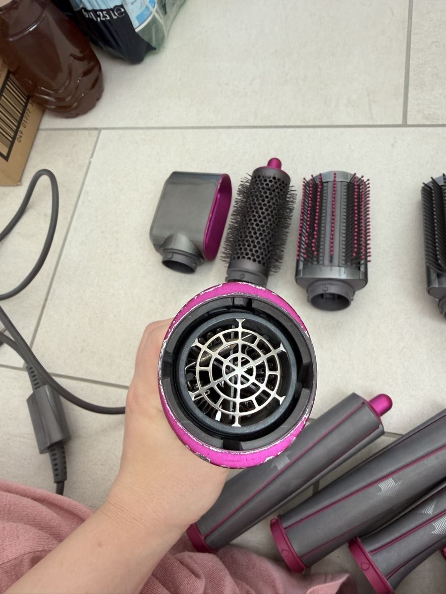 Dyson Föhn: Dyson Airwrap Complete styler mit Zubehör und Box – Gebraucht aus Küssnacht am Rigi von edo_7ww7 4