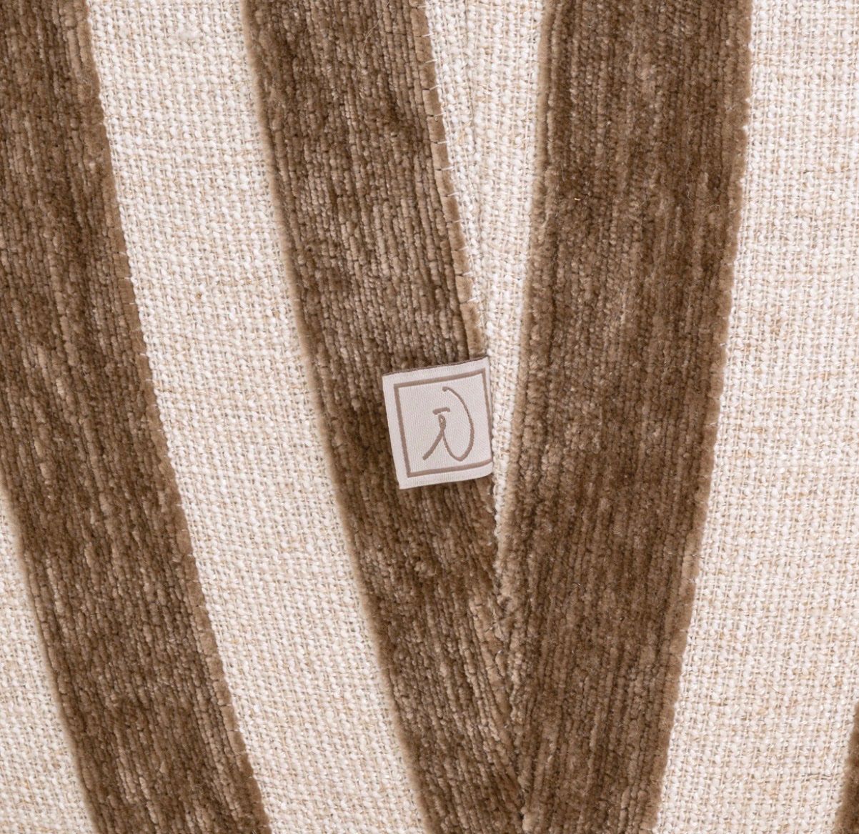 Divani: NUR NOCH 1 Richmond Interiors | Sofa Luxandra stripes sand – Nuovo e nell'imballaggio originale da Menziken venduto da loli_89 2