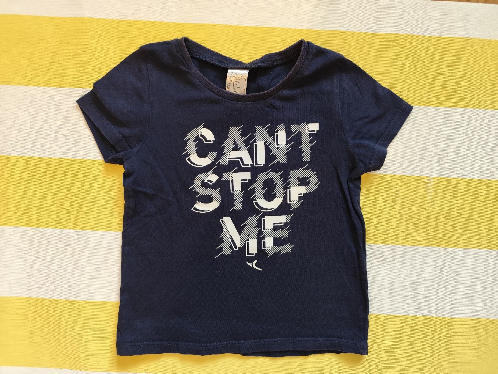 T-Shirts: T Shirt. Decathlon. Gr. 5 – Gebraucht aus Widen von isa_zz9b