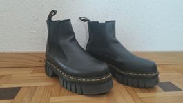 Dr. Martens Chelsea Boots schwarz Plattform Grösse 38 neu
