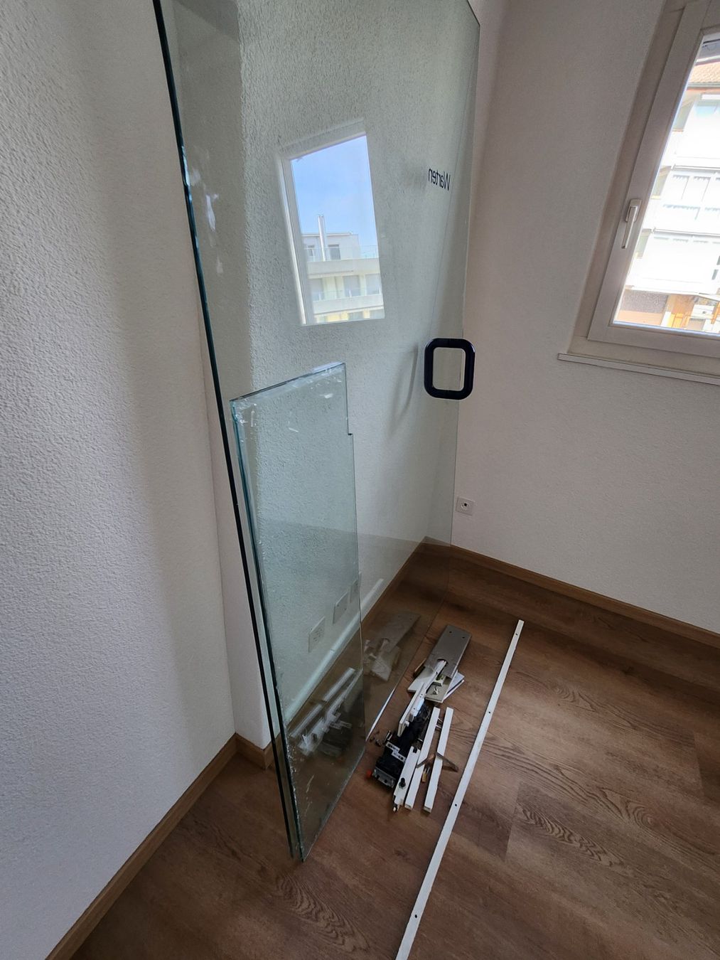 Porte: Glasscheibe als Türe oder Tisch – Usato da Wilen bei Wollerau venduto da ann_5wdx 3
