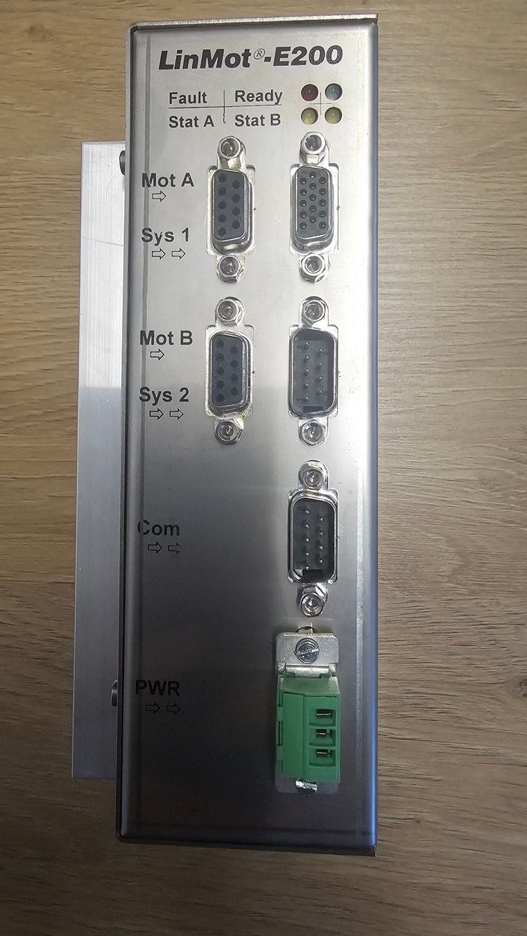 Systèmes de contrôle: LinMot E200-AT Servocontroller – Neuf (Voir description) à Boniswil par LakeSide_Boniswil