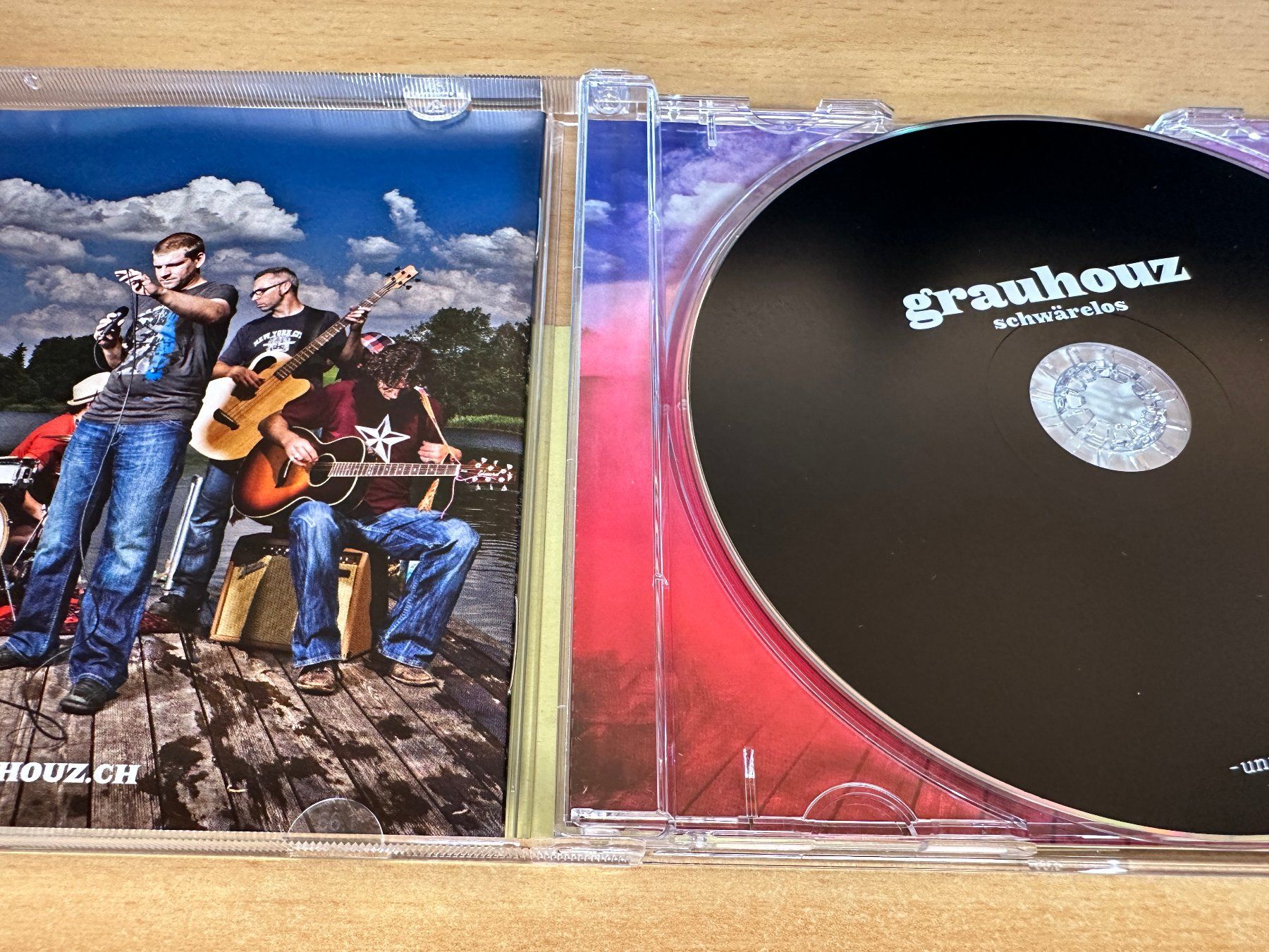 CD: Grauhouz – Schwärelos -Unplugged- – Usato da Rikon im Tösstal venduto da Alpenmutz 2