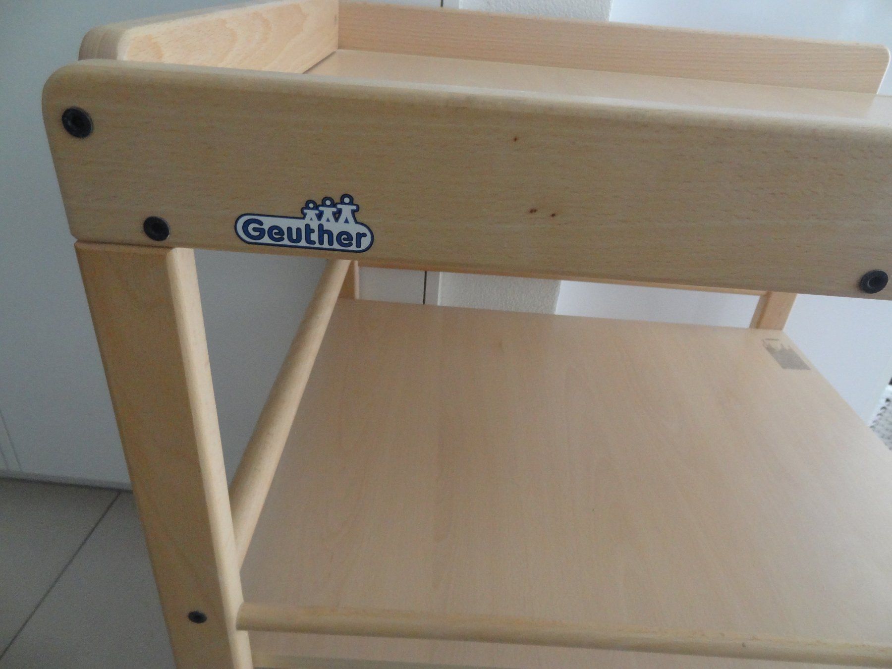 Geuther Tables à langer & accessoires: Geuther Wickeltisch top – D'occasion à Lyss par Famicom 1