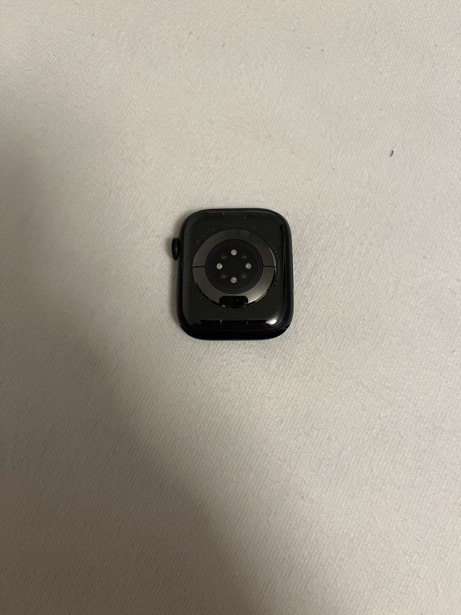 Apple Smartwatch: Apple Watch Series 7 NIKE VERSION – Usato da Cham venduto da deltoro84 4