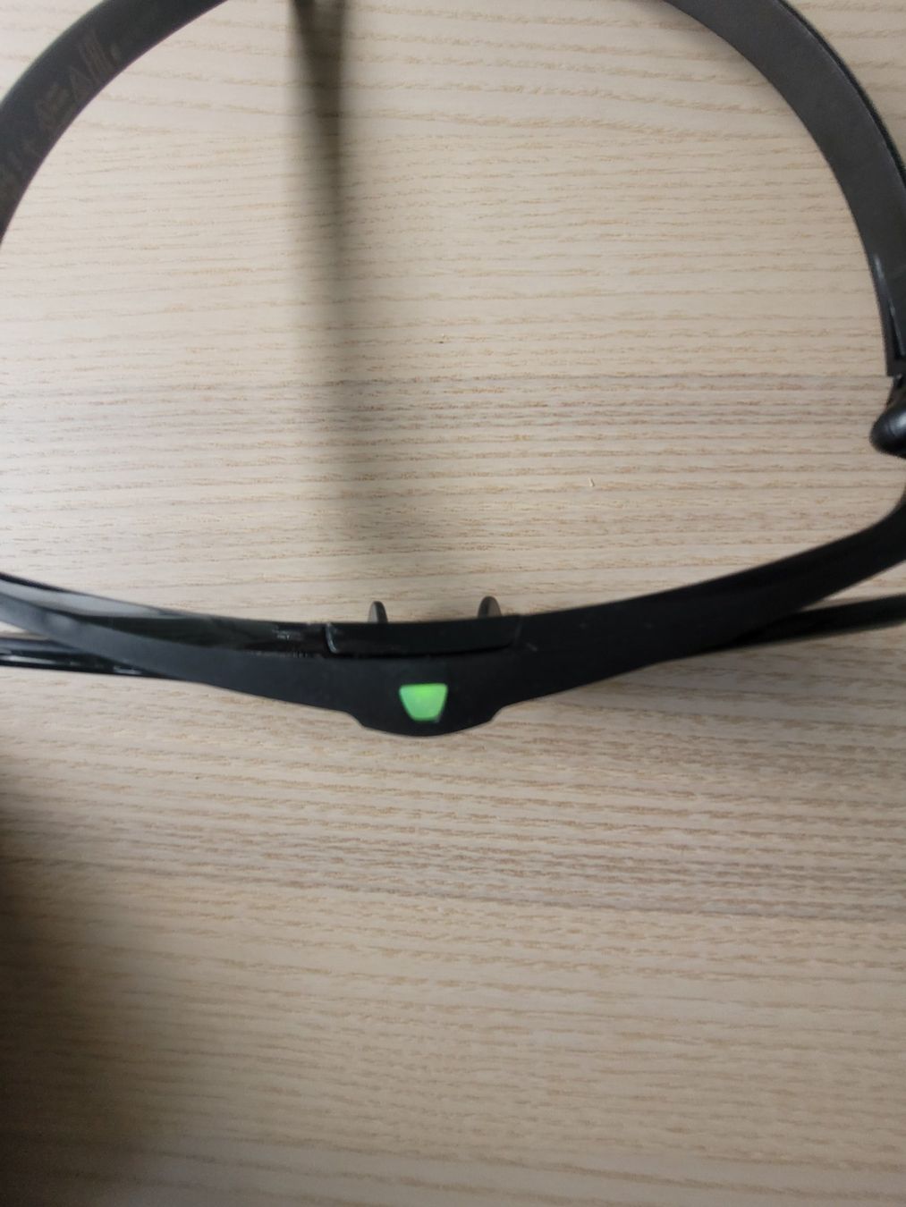 Sony Home Cinema: Sony TDG-BT400A Active 3D Glasses - Like New Condition! – Nuovo e nell'imballaggio originale da Killwangen venduto da bmy_5rtt 4