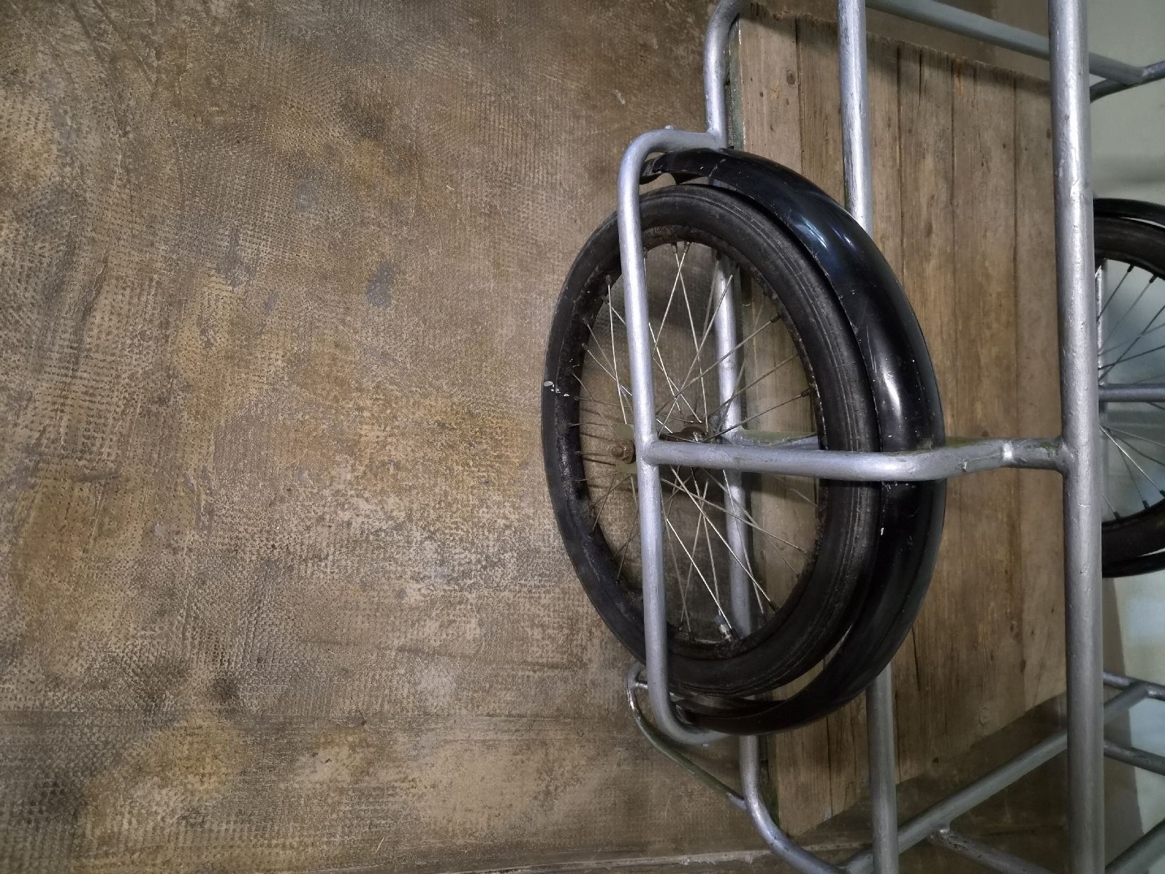 Rimorchi: Veloanhänger  – Usato da Riehen venduto da mbahn 3