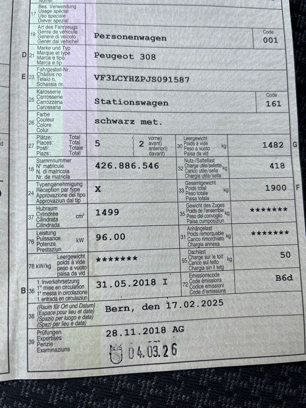 Peugeot Automobili: Peugeot 308 SW Schwarz – Usato da Schüpfen venduto da Bella1. 8