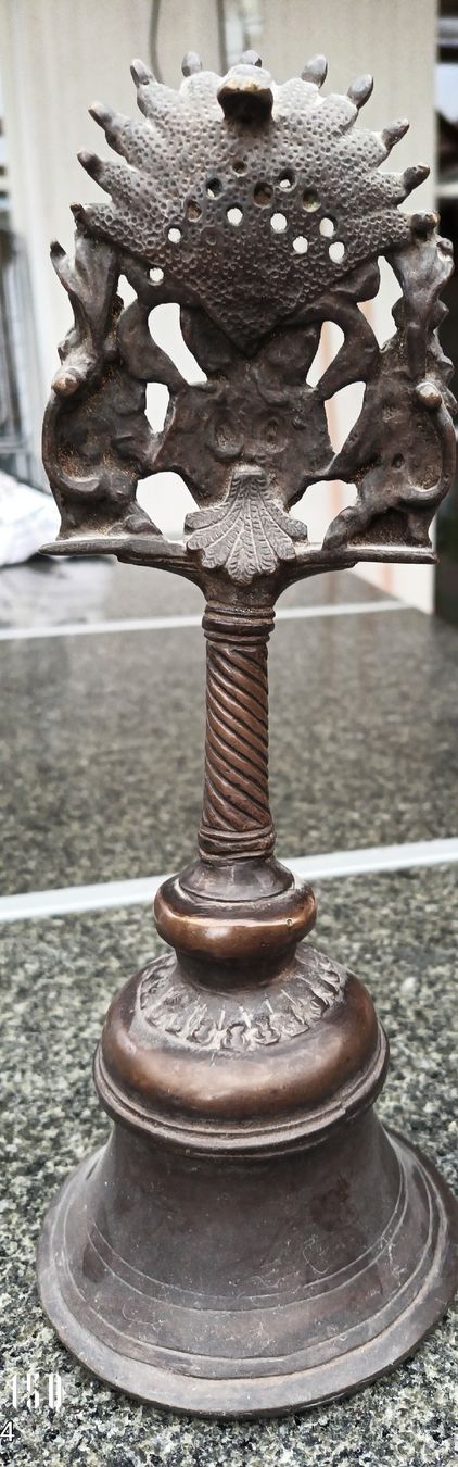 Campanacci mucche: Seltene rituelle Tempelglocke Handarbeit Messing – Usato da Sarmenstorf venduto da bw68 2