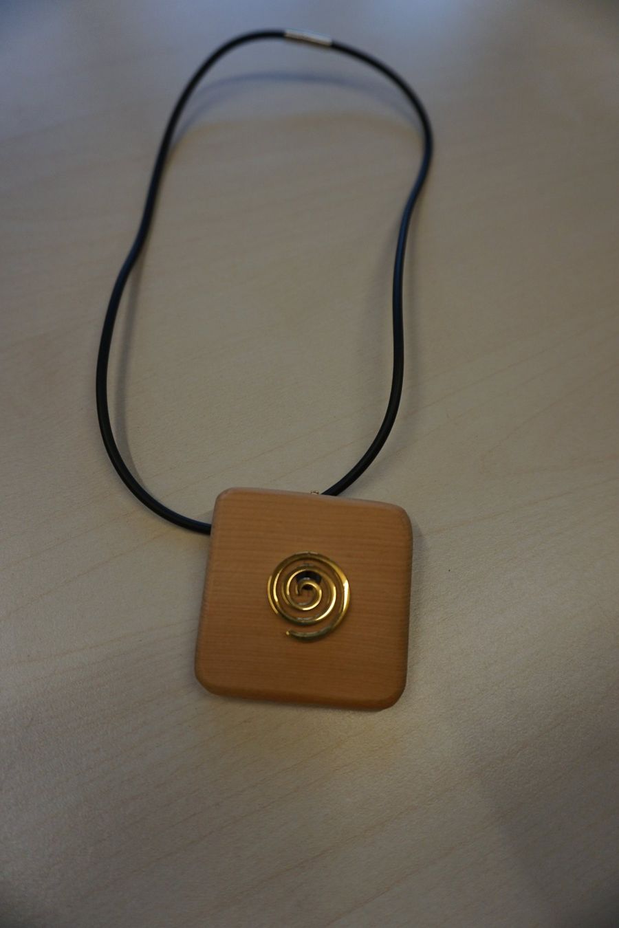 Ciondoli: Schmuck Bastel Set mit Spiral Anhänger – Nuovo (secondo la descrizione) da Giswil venduto da sowo60 3
