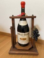 Schwenkbare Halterung für Weinflasche aus Holz !