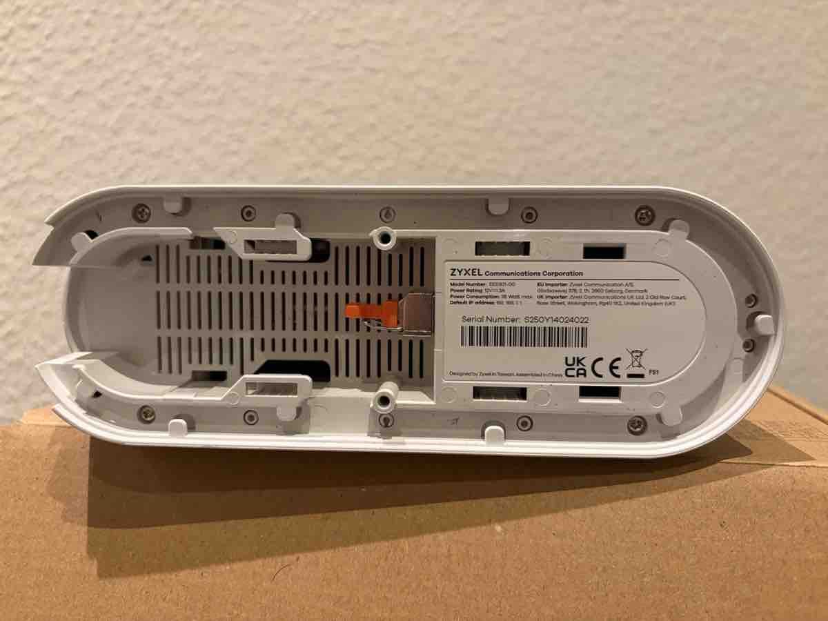 Zyxel Modem & Router: Zyxel EE5301-00 Ethernet Gateway Router – Nuovo (secondo la descrizione) da Winterthur venduto da sgbadi 2