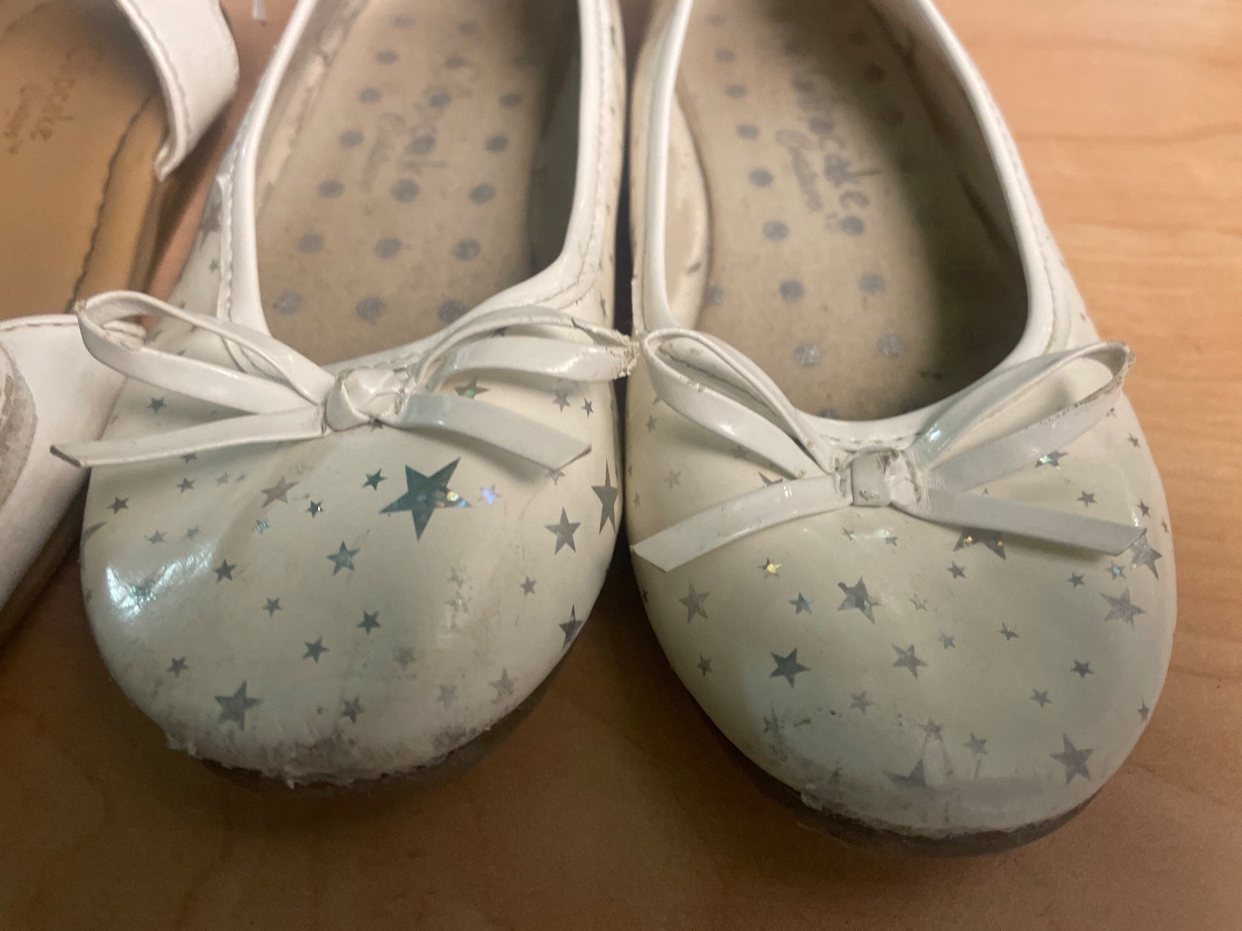 Scarpe per ragazze: 2 Cupcake Sandale/Ballerina Gr.27 – Usato da Obergerlafingen venduto da cabo4 3