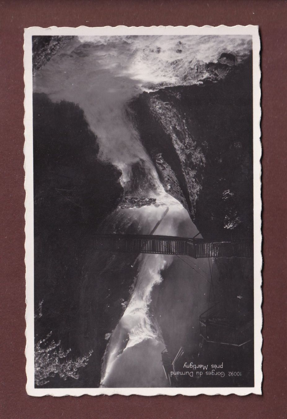 Cartes postales: Gorges du DURNAND près Martigny – D'occasion à Pully par nicecards-shop