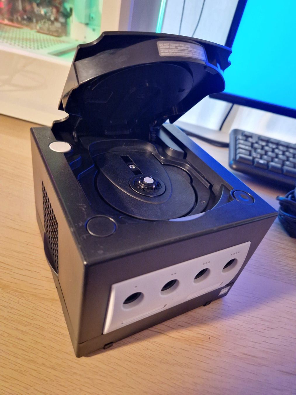 Nintendo Console: Gamecube Rétro Originale + Jeux + Memory Card + manette ! – Usato da Belmont-Lausanne venduto da Stephane_C 4