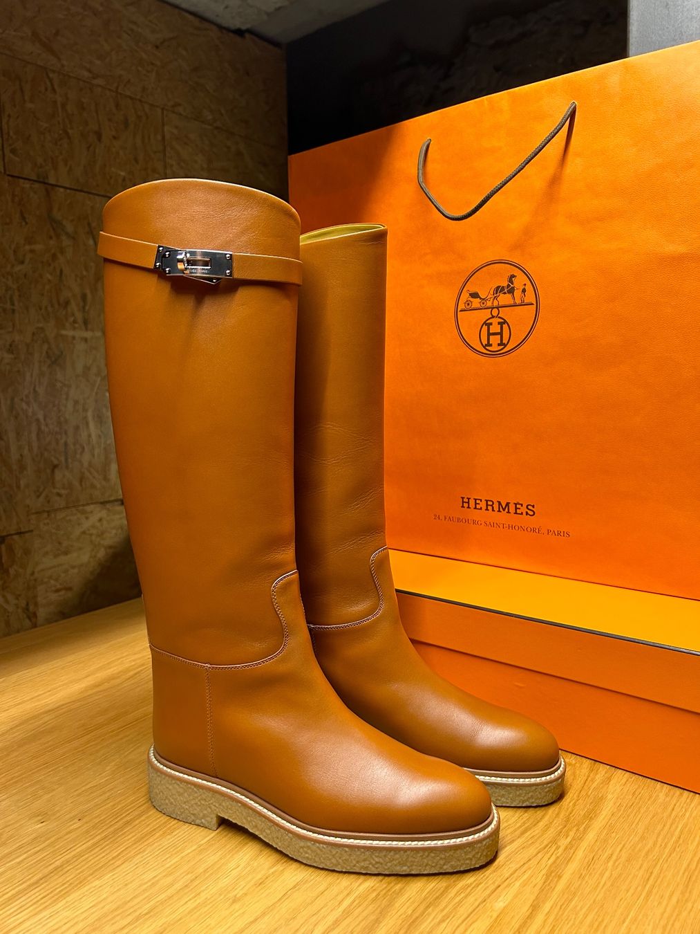 Hermès Scarpe da donna: Hermes Honey jumping boots – Usato da Zürich venduto da Aemilia82 1