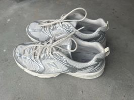 New Balance 39.5 Silber