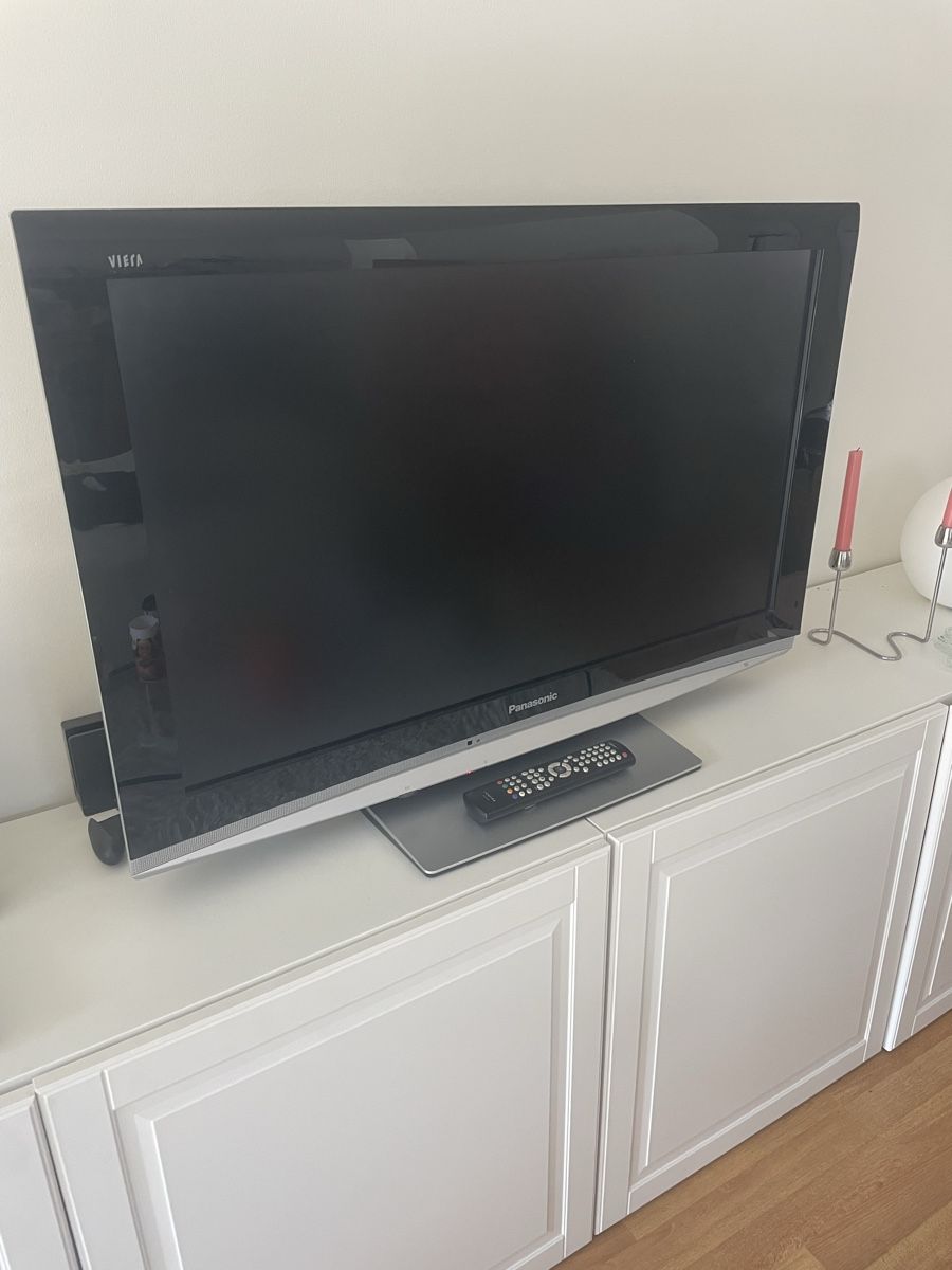 Panasonic Televisori: Fernseher von Panasonic gartis abzuholen – Usato da Chur venduto da JanaGartmann