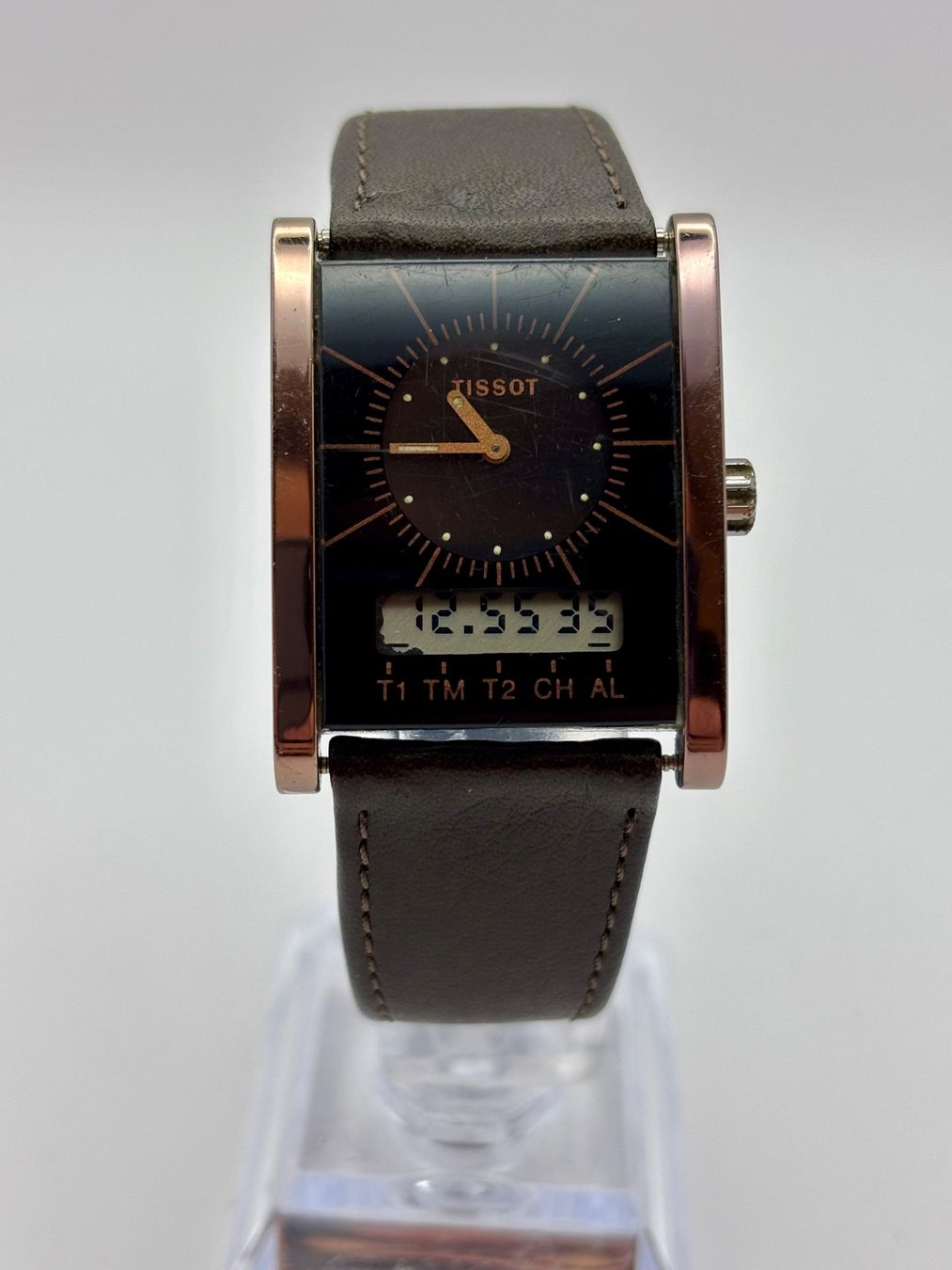 Tissot Montres: VINTAGE-KLASSIKER TISSOT TWO TIMER – D'occasion à Rorschach par ZeitWerk.10 7