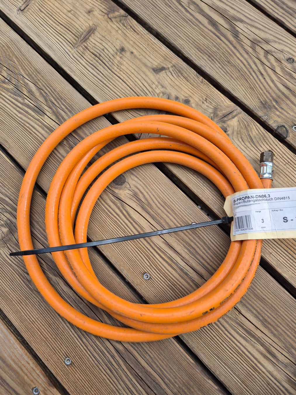 Apparecchiature e tecnologia a gas: Gasschlauch 3 Meter 10 bar – Usato da Mollis venduto da Kekie