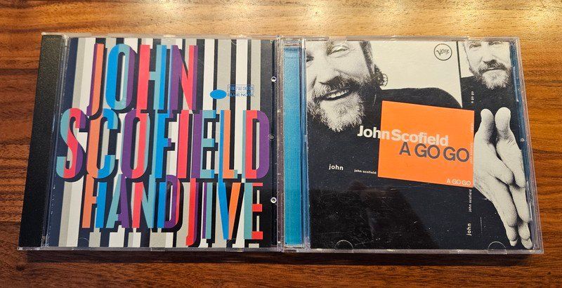 CD: 2 Jazz CDs: John Scofield: "Hand Jive", "A Go Go" – Usato da Zürich venduto da phillyboy2007