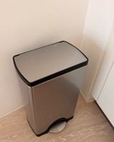Poubelle à pédale Simplehuman 38 L inox, seau amovible