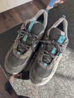 Leichte Wanderschuhe