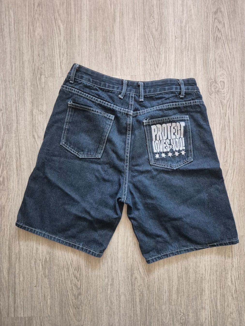 Jeans: P.L.Y. Jeans Shorts Grösse M – Usato da Gelterkinden venduto da Jetlir. 1