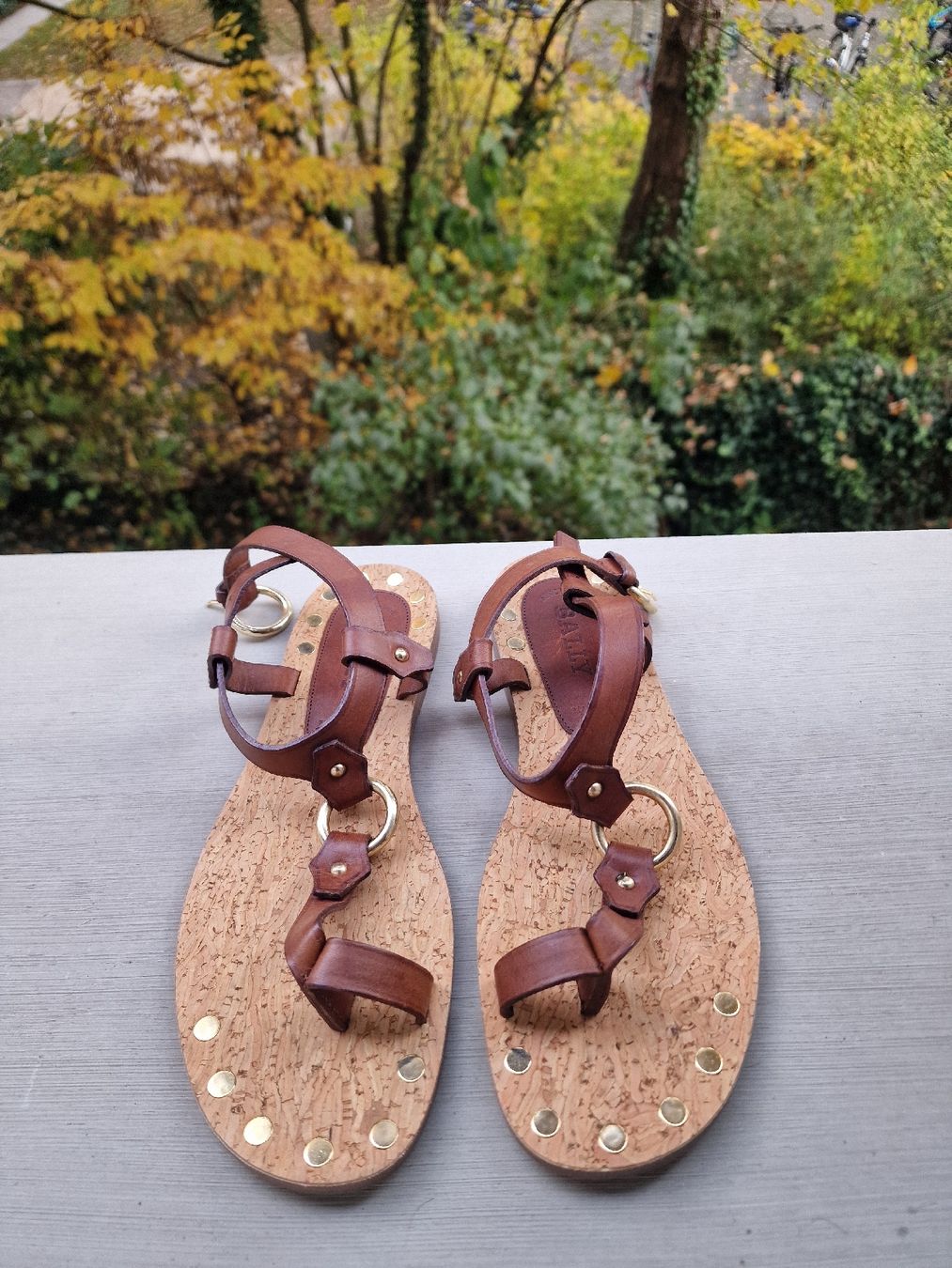 Bally Scarpe da donna: Bally Sandals 37.5 – Nuovo (secondo la descrizione) da Basel venduto da chingson 1