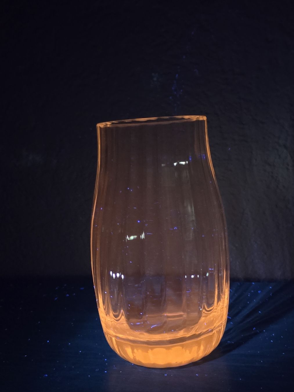 Gläser: grosses Coktailglas oder Vase Uranglas  – Gebraucht aus Flamatt von Tyrael01 5
