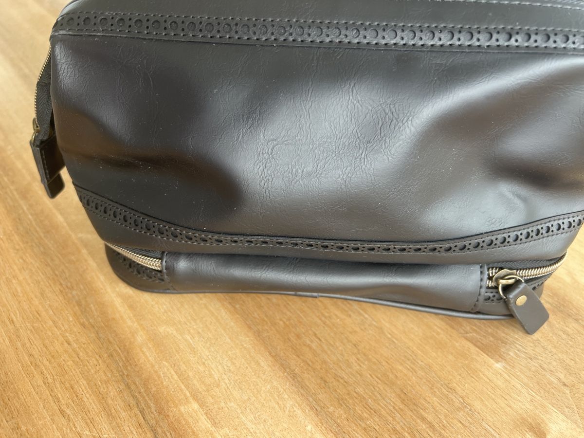 Custodie per cosmetici: Ted Baker Necessaire, dunkelblau Lederoptik – Nuovo (secondo la descrizione) da Uetikon am See venduto da Sarahm76 2