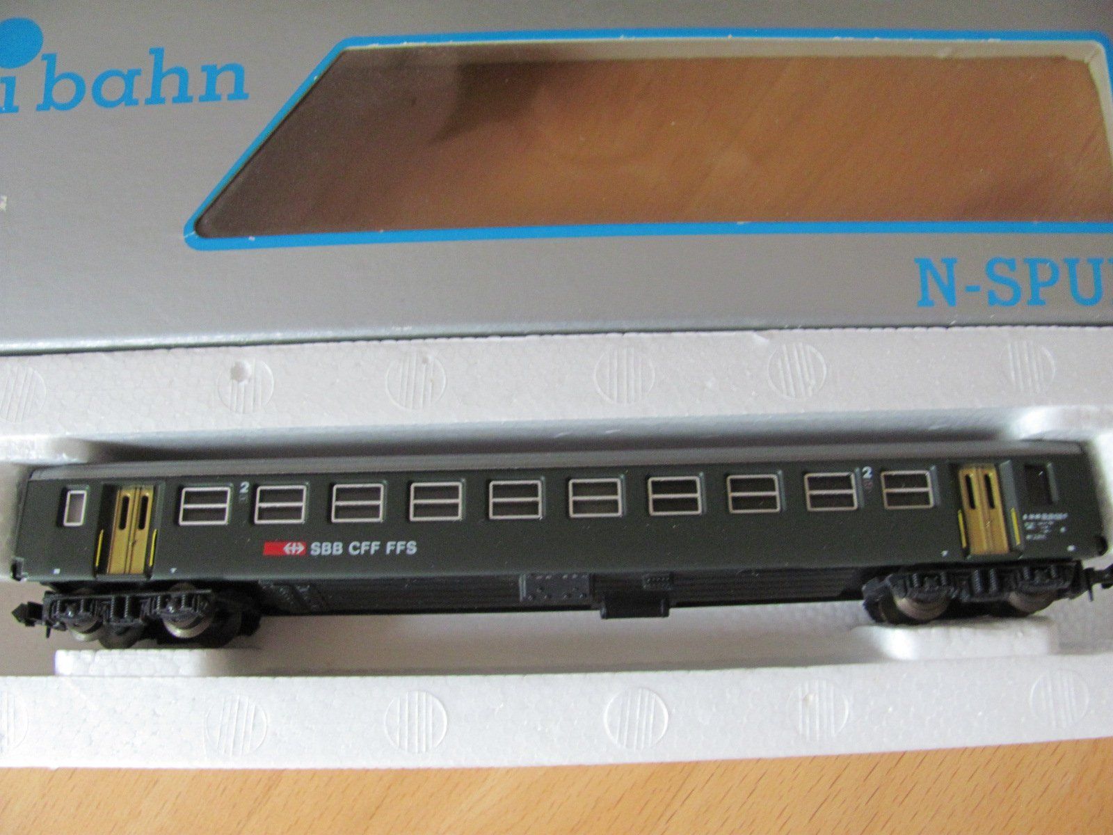 Modellini di ferrovie: Mini Bahn 32621452 / 2.Kl. Personenwgen – Nuovo e nell'imballaggio originale da Uznach venduto da Bimbolino