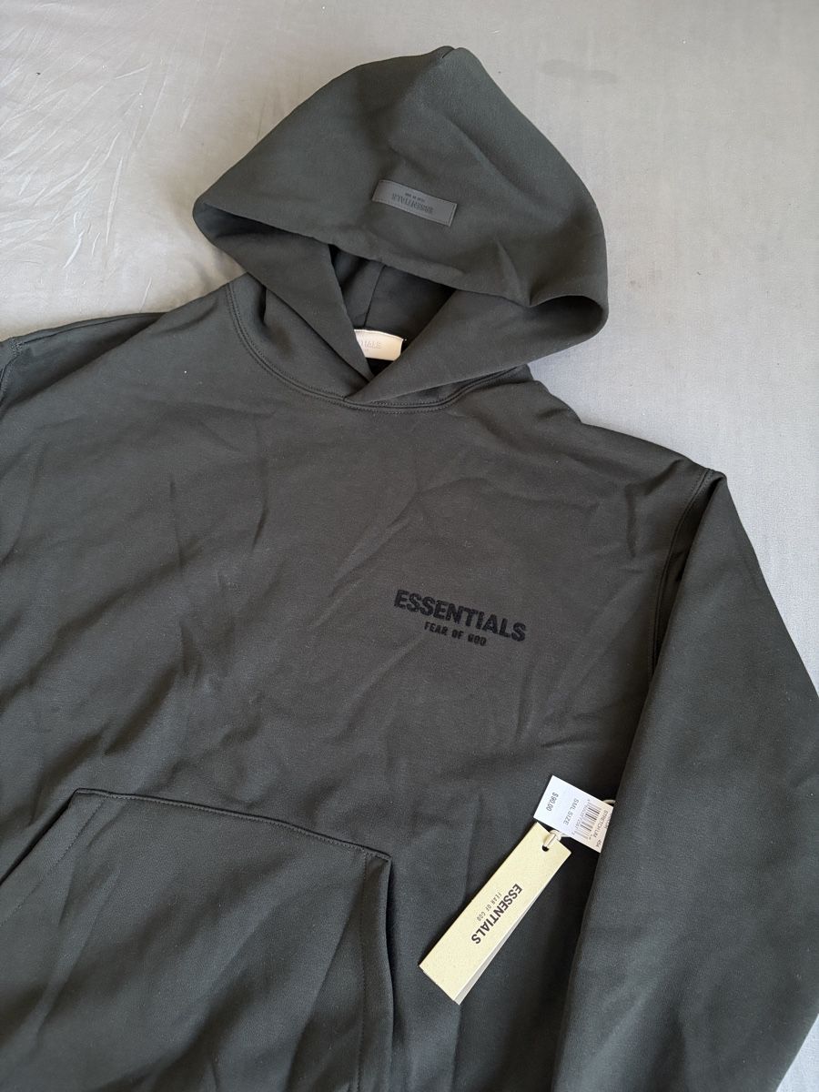 Fear of God Pullover & Sweatshirts: Sweat à capuche Essentials noir  – Neu (gemäss Beschreibung) aus Le Lignon von hzrl 1