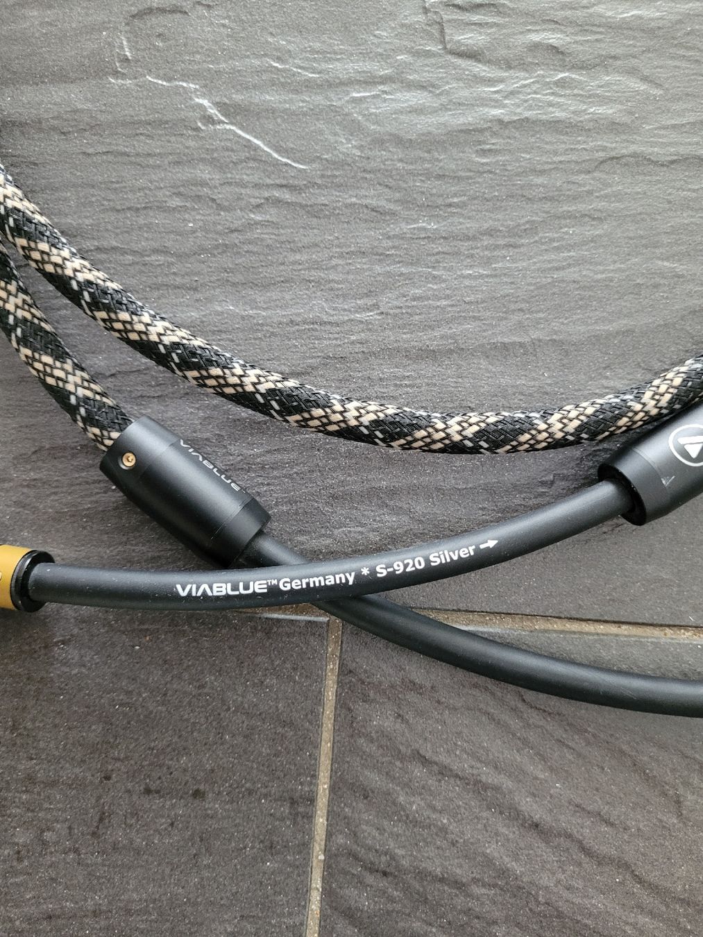 Viablue Cavi: Viablue HDMI S-920 Länge 2m – Usato da Würenlos venduto da Casa83