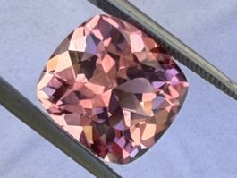 TURMALIN  rose / pink  Cushion  7.57cts  Nigeria