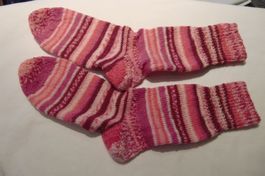 handgestrickte Socken Grösse 38/39