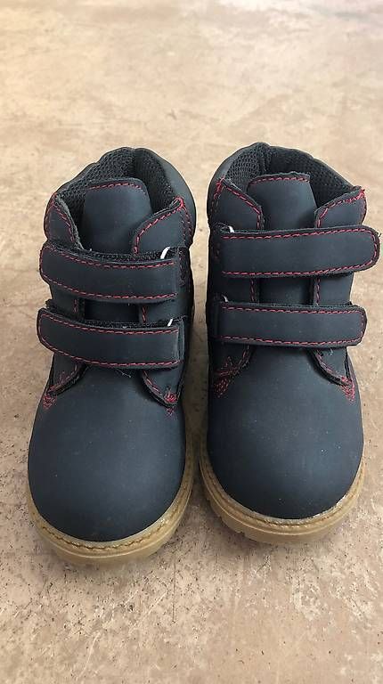 Scarpe da uomo: Schuhe Gr. 23 – Usato da Regensdorf venduto da Piritatti