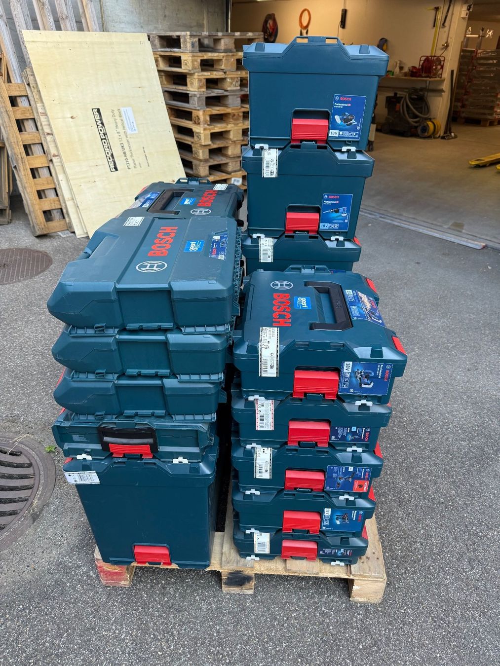 Bosch Alle Werkzeuge: 1 Posten Bosch Koffer – Neu (gemäss Beschreibung) aus Wil SG von Nayag69 2