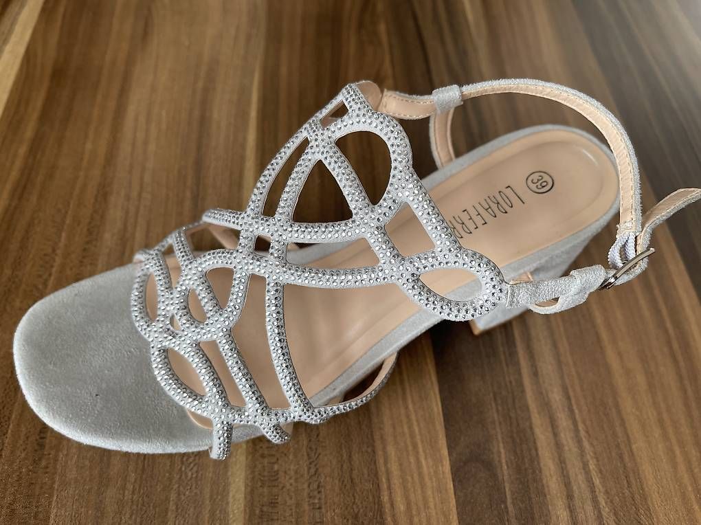Scarpe da donna: Chaussure taille 39 – Nuovo (secondo la descrizione) da Martigny venduto da cristal25 3