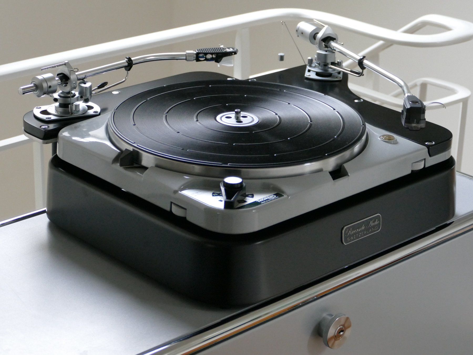 Thorens Giradischi: Adapter Board für Thorens TD124 – Nuovo e nell'imballaggio originale da Esslingen venduto da Sascha011113