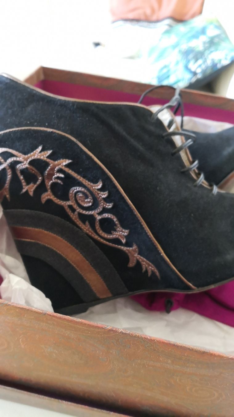Etro Scarpe da donna: Etro Designer Schuhe Gr 39 Pumps schwarz bronce – Nuovo (secondo la descrizione) da Zürich venduto da ulr_l7ll 1