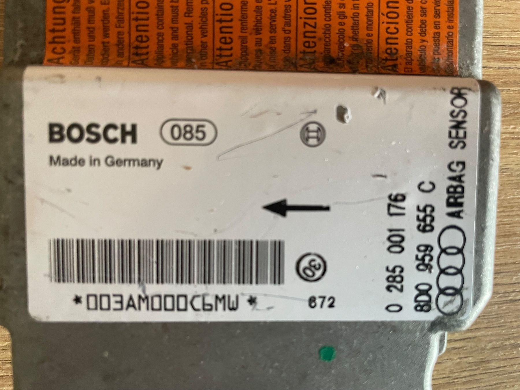 Bosch Tutti pezzi di ricambio auto: Module airbag AUDI A4 S4 RS4 94-01 Boîtier unité de commande – Usato da Denges venduto da Ricautomotive 1
