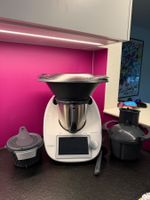 Thermomix TM6 mit viel Zubehör zu verkaufen