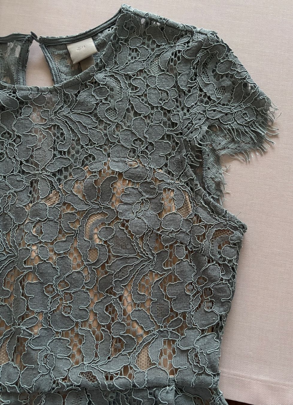 H&M Vestiti: Spitzenkleid von H&M – Usato da Zürich venduto da Tzhkely24 3