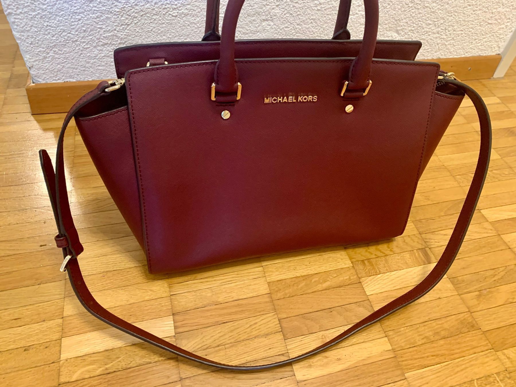 Michael Kors Borse da donna: Michael Kors Handtasche in Bordeaux – Usato da St. Gallen venduto da han_7nq6 2