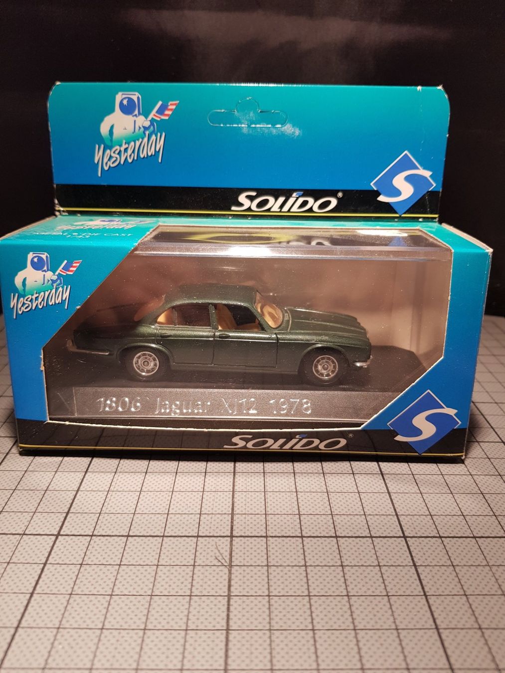 Jaguar Modellini d'auto: Jaguar XJ12 1978 – Nuovo e nell'imballaggio originale da Chézard-St-Martin venduto da AlPat-Collections 4